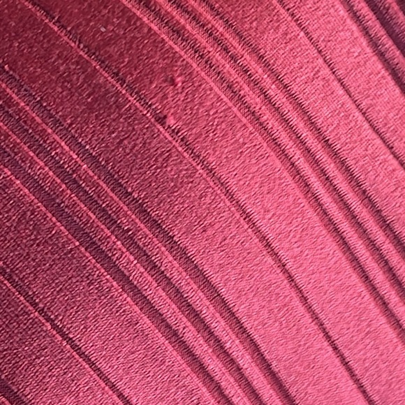 NWT VINCE CAMUTO V-NECK PLUNGE ONE PIECE SWIMSUIT W REMOVABLE BELT SZ 10 SANGRIA - Picture 8 of 8